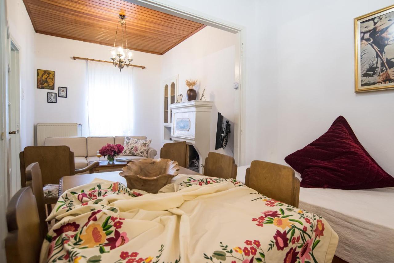 Guesthouse Simou With View 3 Bedrooms Αράχωβα Εξωτερικό φωτογραφία